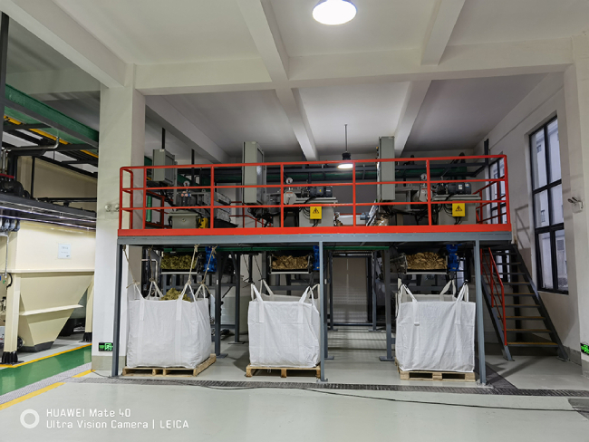 江西(xī)某精(jīng)密(mì)公司300噸電鍍廢(fèi)水處理和回用項目